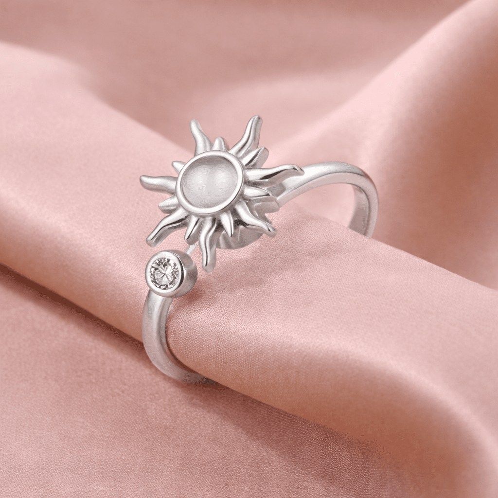 VALTUS OpalBloom Anxiety Ring